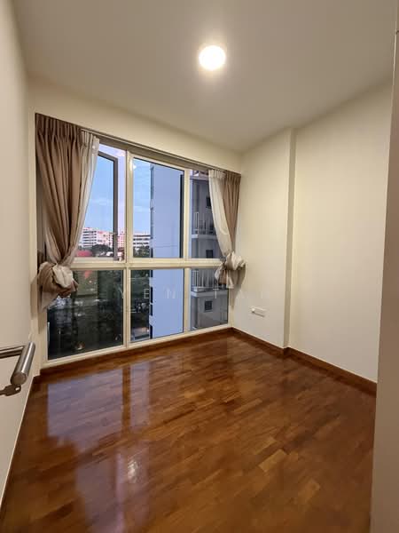 1 Canberra, 13 Canberra Drive, 2 Bedrooms, 900 sqft, Executive Condominium For Rent, by Yen Tan, 500185042 - Interior - PropertyGuru.com.sg