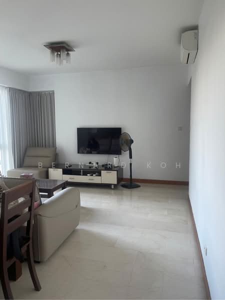 Summerhill, 50 Hume Avenue, 3 Bedrooms, 1,302 sqft, Condominium For Rent, by Bernard Koh, 500185045 - PropertyGuru.com.sg