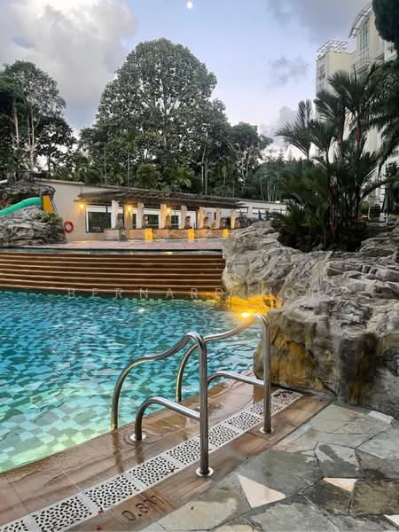 Summerhill, 50 Hume Avenue, 3 Bedrooms, 1,302 sqft, Condominium For Rent, by Bernard Koh, 500185045 - PropertyGuru.com.sg