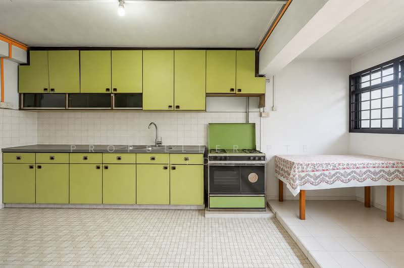 10 Holland Avenue, 10 Holland Avenue, 3 Bedrooms, 947 sqft, HDB Flat For Sale, by Don Png, 500185057 - Kitchen - PropertyGuru.com.sg