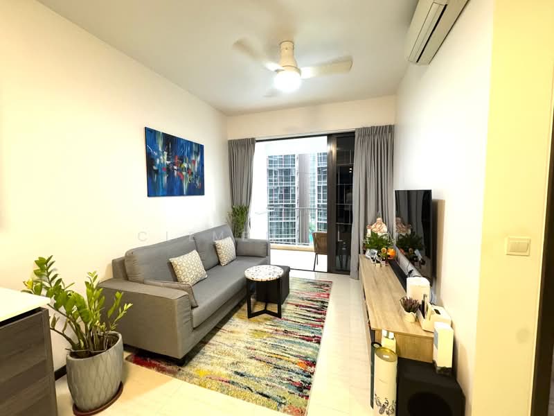 Sims Urban Oasis, 10 Sims Drive, 2 Bedrooms, 667 sqft, Condominium For Rent, by Clement Lum, 500185060 - Living Room - PropertyGuru.com.sg