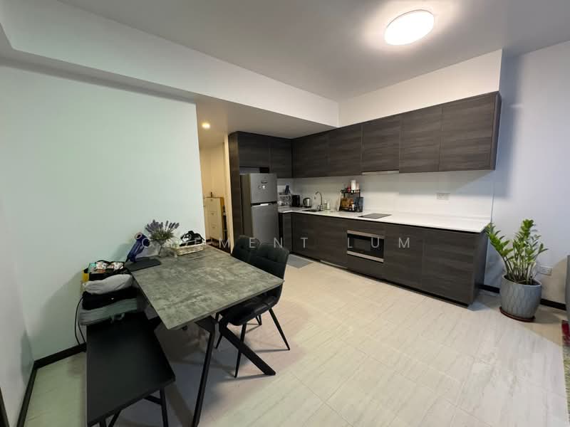 Sims Urban Oasis, 10 Sims Drive, 2 Bedrooms, 667 sqft, Condominium For Rent, by Clement Lum, 500185060 - Kitchen - PropertyGuru.com.sg