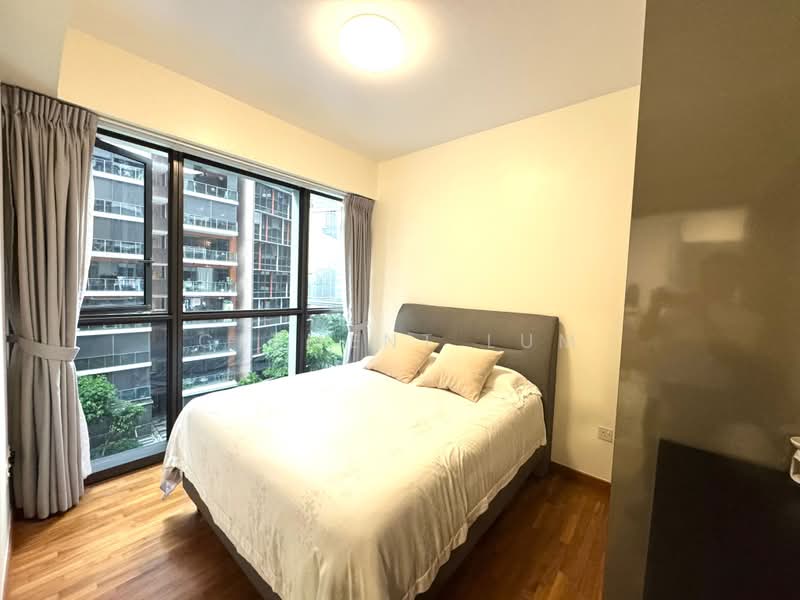 Sims Urban Oasis, 10 Sims Drive, 2 Bedrooms, 667 sqft, Condominium For Rent, by Clement Lum, 500185060 - Bedroom - PropertyGuru.com.sg