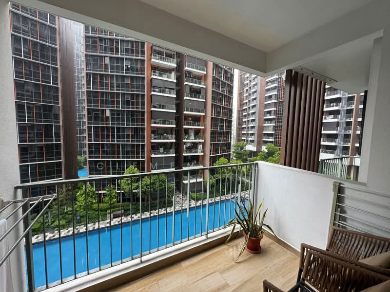 Sims Urban Oasis, 10 Sims Drive, 2 Bedrooms, 667 sqft, Condominium For Rent, by Clement Lum, 500185060 - Balcony - PropertyGuru.com.sg