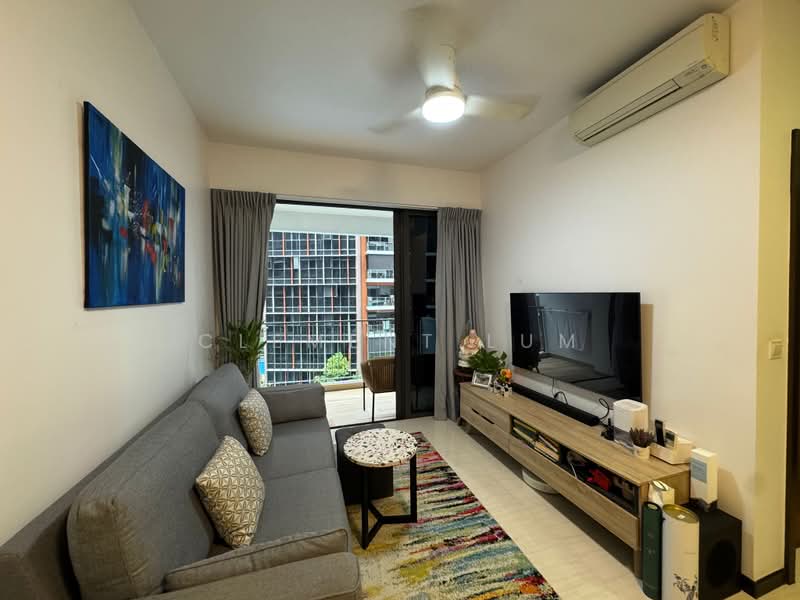 Sims Urban Oasis, 10 Sims Drive, 2 Bedrooms, 667 sqft, Condominium For Rent, by Clement Lum, 500185060 - Living Room - PropertyGuru.com.sg