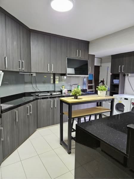 Lagoon View, 5000L Marine Parade Road, 1 Bedroom, , Apartment For Rent, by Ssharon Loh, 500185068 - PropertyGuru.com.sg