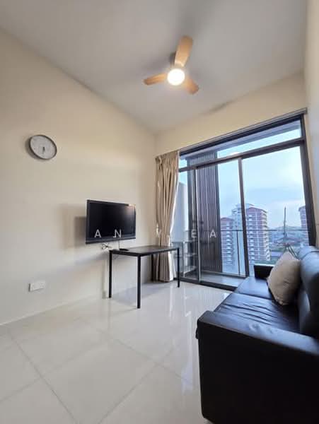 Midtown Residences, 1189 Upper Serangoon Road, 3 Bedrooms, 689 sqft, Condominium For Rent, by Andy Ea, 500185086 - Living Room - PropertyGuru.com.sg