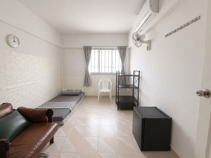 226 Serangoon Avenue 4, 226 Serangoon Avenue 4, 3 Bedrooms, 979 sqft, HDB Flat For Sale, by Michelle Cheong, 500185087 - Bedroom - PropertyGuru.com.sg