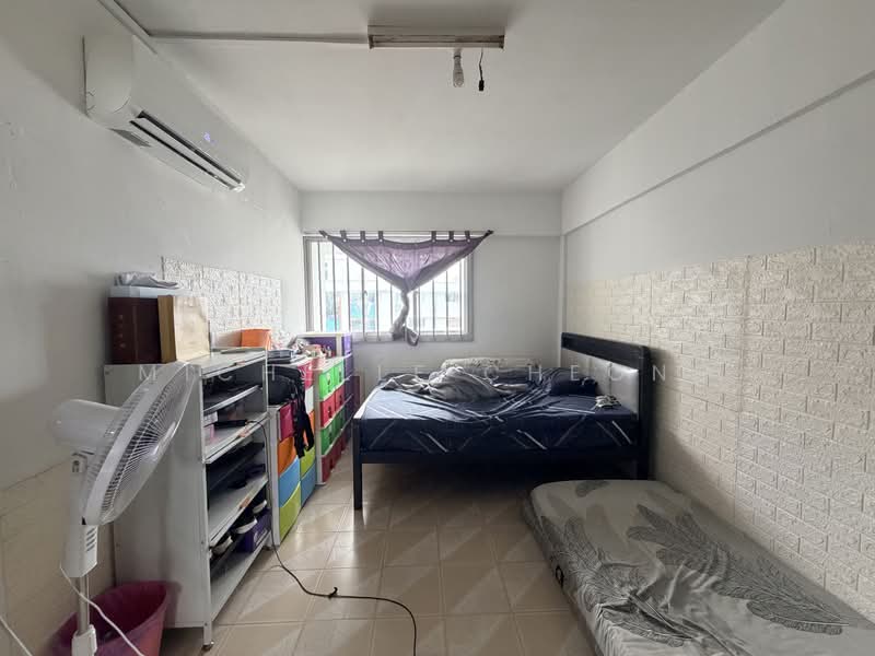 226 Serangoon Avenue 4, 226 Serangoon Avenue 4, 3 Bedrooms, 979 sqft, HDB Flat For Sale, by Michelle Cheong, 500185087 - Bedroom - PropertyGuru.com.sg