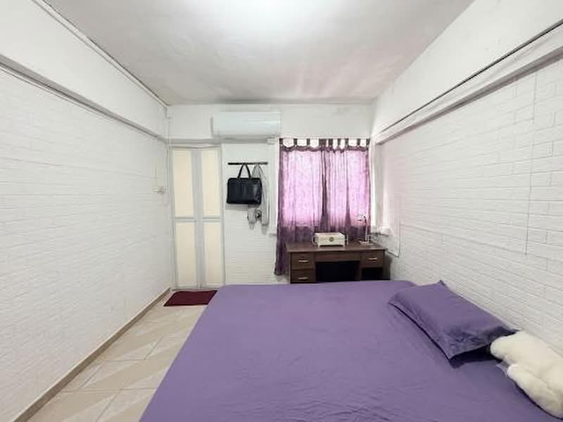 226 Serangoon Avenue 4, 226 Serangoon Avenue 4, 3 Bedrooms, 979 sqft, HDB Flat For Sale, by Michelle Cheong, 500185087 - Bedroom - PropertyGuru.com.sg
