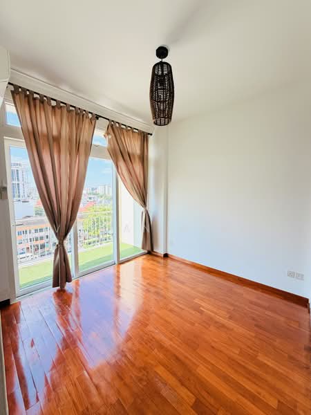 Harmony @ 1A, 1A Lim Ah Pin Road, 3 Bedrooms, 1,227 sqft, Apartment For Sale, by Vivian Wang, 500185088 - Balcony - PropertyGuru.com.sg