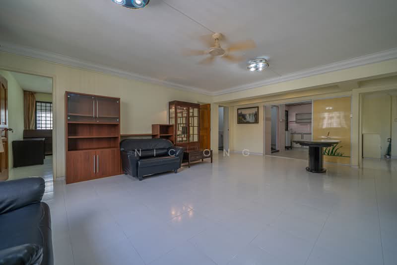 241 Bishan Street 22, 241 Bishan Street 22, 3 Bedrooms, 1,227 sqft, HDB Flat For Sale, by Nic Ong, 500185091 - Living Room - PropertyGuru.com.sg