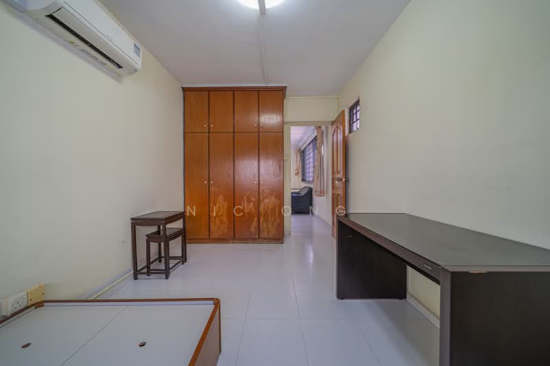 241 Bishan Street 22, 241 Bishan Street 22, 3 Bedrooms, 1,227 sqft, HDB Flat For Sale, by Nic Ong, 500185091 - Bedroom - PropertyGuru.com.sg
