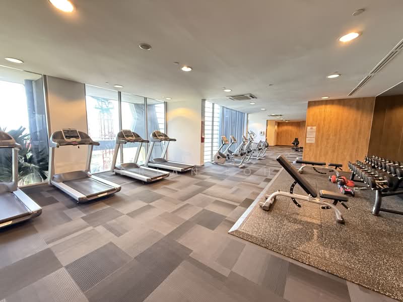 V on Shenton, 5A Shenton Way, 2 Bedrooms, 1,098 sqft, Condominium For Rent, by Brian Koh, 500185092 - Gym - PropertyGuru.com.sg