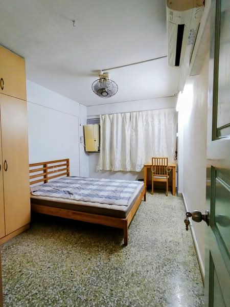 340 Clementi Avenue 5, 340 Clementi Avenue 5, 4 Bedrooms, 1,302 sqft, HDB Flat For Rent, by Henry Guo, 500185097 - Bedroom 2 - PropertyGuru.com.sg