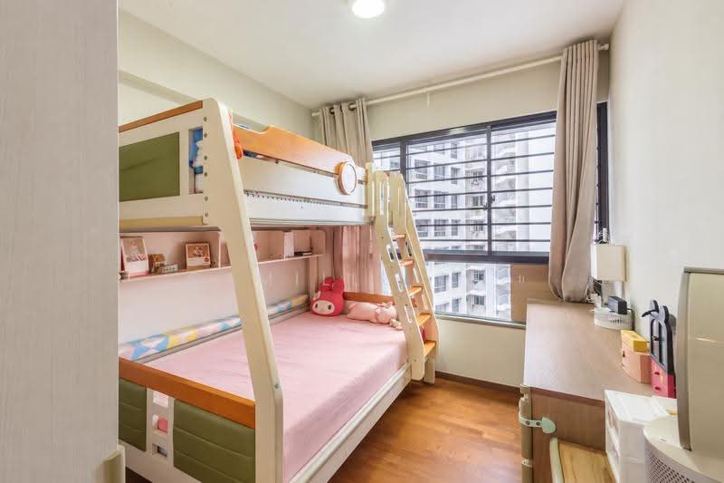 138B Yuan Ching Road, 138B Yuan Ching Road, Boon Lay / Jurong / Tuas, 3 Bedrooms, 1,163 sqft, HDB Flat For Sale, by Camille Tee, 500185112 - Bedroom - PropertyGuru.com.sg