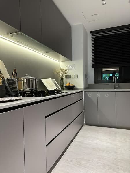 Terra Hill, 18 Yew Siang Road, 3 Bedrooms, 969 sqft, Condominium For Sale, by Jeslyn Chong, 500185116 - Kitchen - PropertyGuru.com.sg