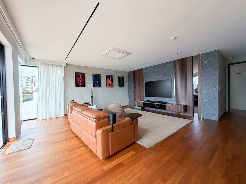 Sembawang Park, , 8 Bedrooms, 7,500 sqft, Semi-Detached House For Sale, by Crystal Oh, 500185123 - Living Room - PropertyGuru.com.sg