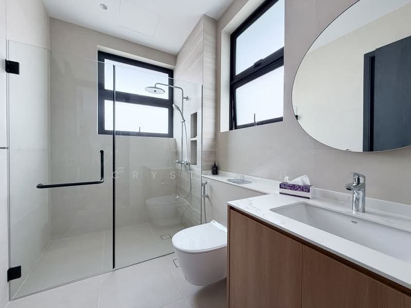 Sembawang Park, , 8 Bedrooms, 7,500 sqft, Semi-Detached House For Rent, by Crystal Oh, 500185128 - Bathroom - PropertyGuru.com.sg