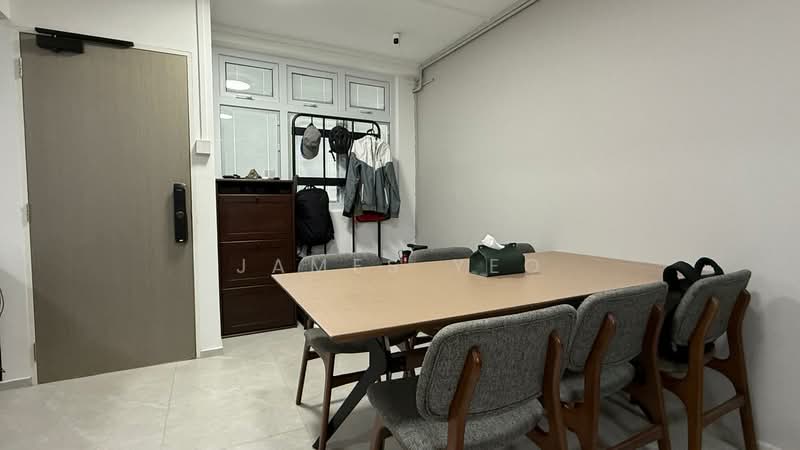122 Pending Road, 122 Pending Road, 2 Bedrooms, 689 sqft, HDB Flat For Sale, by James Yeo, 500185129 - Dining Room - PropertyGuru.com.sg