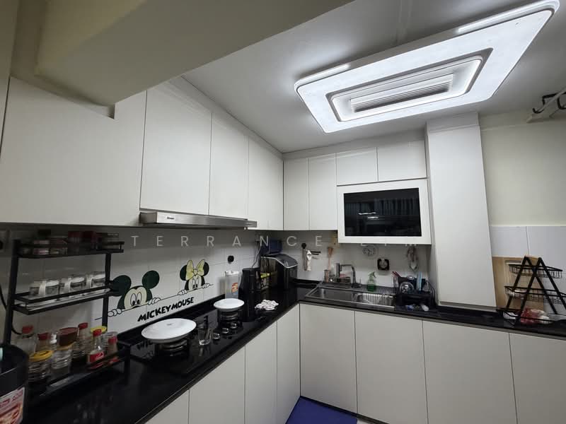 35 Marsiling Drive, 35 Marsiling Drive, 3 Bedrooms, 1,270 sqft, HDB Flat For Sale, by Terrance Lim, 500185132 - Kitchen - PropertyGuru.com.sg