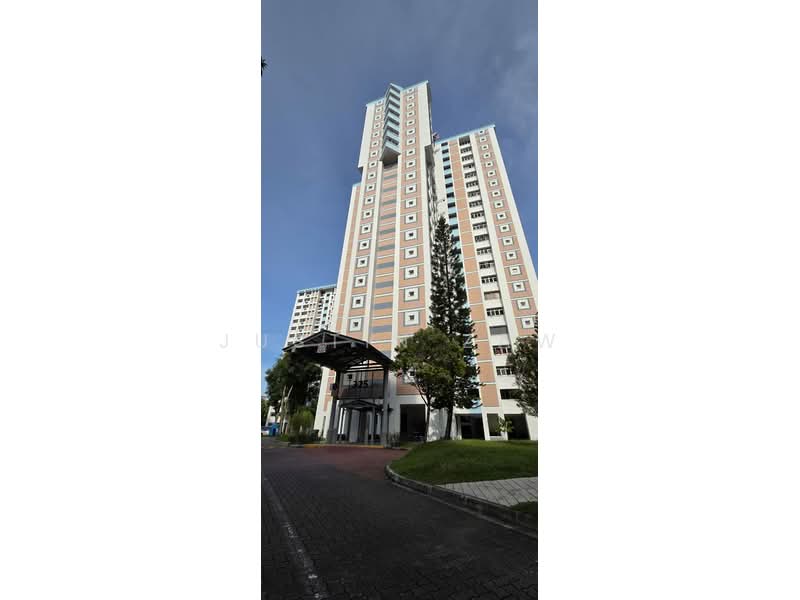 325 Tah Ching Road, 325 Tah Ching Road, 5 Bedrooms, 1,335 sqft, HDB Flat For Sale, by Justin Zaw, 500185134 - Exterior - PropertyGuru.com.sg