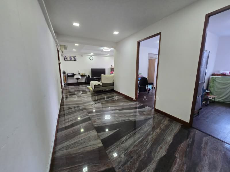 325 Tah Ching Road, 325 Tah Ching Road, 5 Bedrooms, 1,335 sqft, HDB Flat For Sale, by Justin Zaw, 500185134 - Living Room - PropertyGuru.com.sg