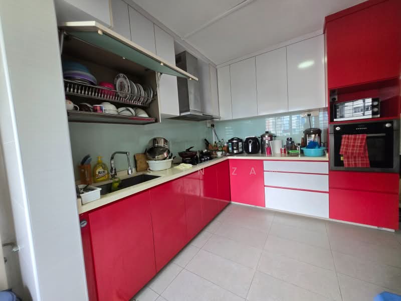 325 Tah Ching Road, 325 Tah Ching Road, 5 Bedrooms, 1,335 sqft, HDB Flat For Sale, by Justin Zaw, 500185134 - Kitchen - PropertyGuru.com.sg