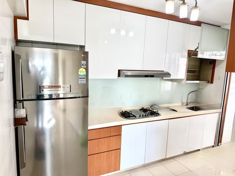 22 Teban Gardens Road, 22 Teban Gardens Road, 3 Bedrooms, 990 sqft, HDB Flat For Sale, by Raymond Lim Chee Hiang, 500185140 - Kitchen - PropertyGuru.com.sg