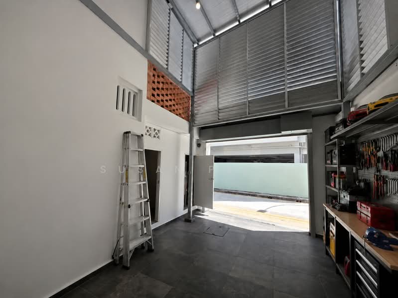 Traditional Geylang 4 Bed, Geylang Road Conservation House, 4 Bedrooms, 2,400 sqft, Conservation House For Rent, by Susan Prior, 500185144 - PropertyGuru.com.sg