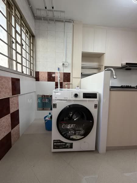 176 Bishan Street 13, 176 Bishan Street 13, 2 Bedrooms, 768 sqft, HDB Flat For Rent, by Markus Tay, 500185145 - Kitchen - PropertyGuru.com.sg