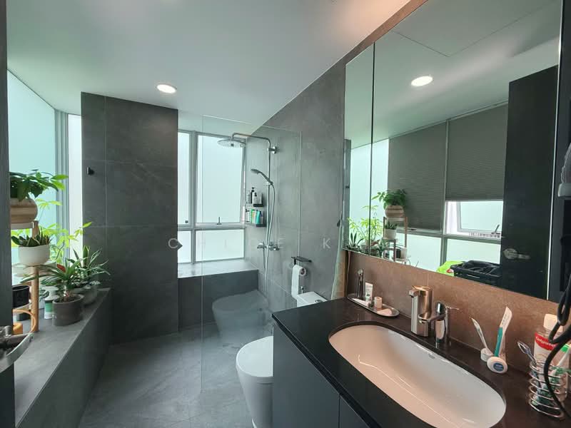 The Medley, 66 Lor G Telok Kurau, 2 Bedrooms, 807 sqft, Condominium For Sale, by Chloe Kua, 500185151 - Bathroom - PropertyGuru.com.sg