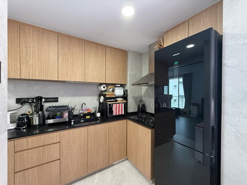 The Medley, 66 Lor G Telok Kurau, 2 Bedrooms, 807 sqft, Condominium For Sale, by Chloe Kua, 500185151 - Kitchen - PropertyGuru.com.sg