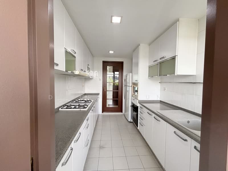 Freesia Woods, 67 Sunset Way, 3 Bedrooms, 1,367 sqft, Condominium For Sale, by Desiree Leung, 500185152 - Kitchen - PropertyGuru.com.sg
