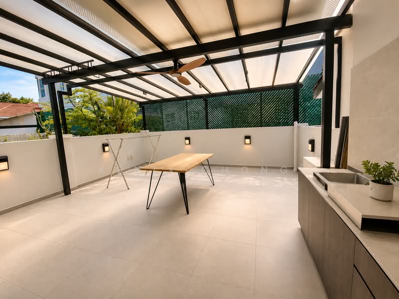 Charming 3 storey Terrace in Kovan, , 7 Bedrooms, 3,500 sqft, Terraced House For Sale, by Kenix Chong, 500185154 - Backyard - PropertyGuru.com.sg