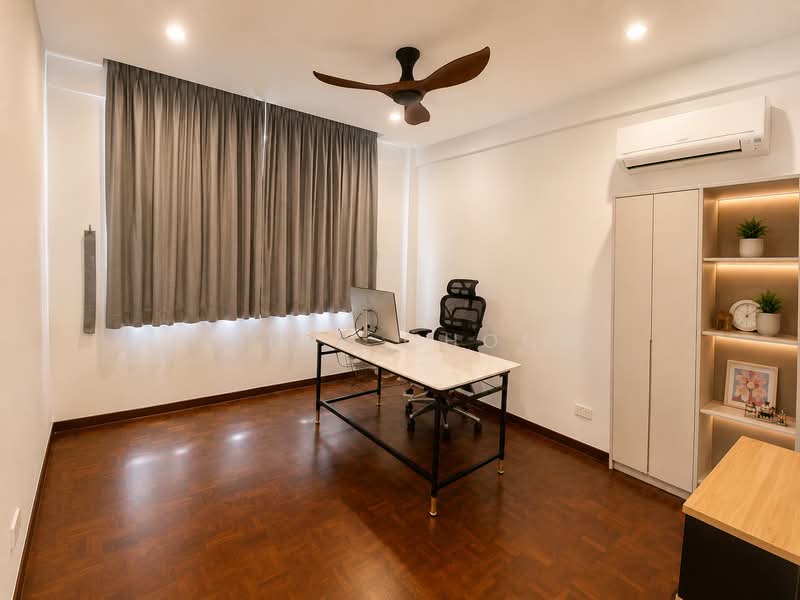 Charming 3 storey Terrace in Kovan, , 7 Bedrooms, 3,500 sqft, Terraced House For Sale, by Kenix Chong, 500185154 - Bedroom - PropertyGuru.com.sg