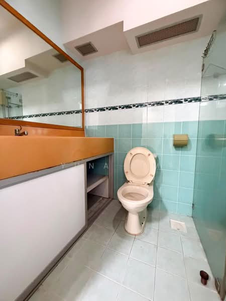 986A Jurong West Street 93, 986A Jurong West Street 93, 3 Bedrooms, 1,001 sqft, HDB Flat For Sale, by Yuna Lim, 500185156 - Bathroom - PropertyGuru.com.sg