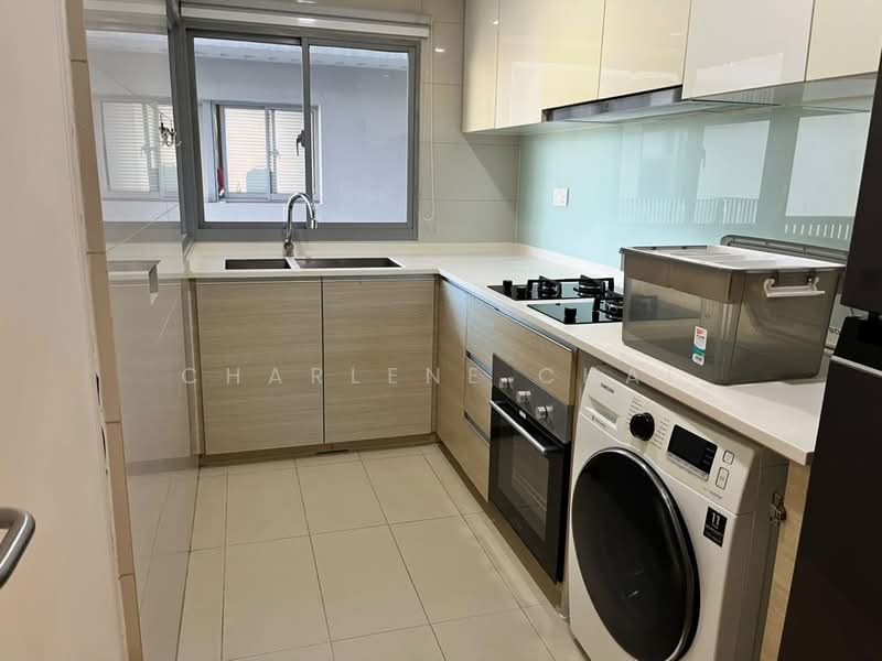 The Scala @ Lorong Chuan, 136 Serangoon Avenue 3, 2 Bedrooms, 904 sqft, Condominium For Rent, by Charlene Chai, 500185171 - Kitchen - PropertyGuru.com.sg