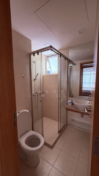Icon, 10 Gopeng Street, 3 Bedrooms, 1,302 sqft, Condominium For Rent, by Jason Lim Cs, 500185172 - Bathroom - PropertyGuru.com.sg