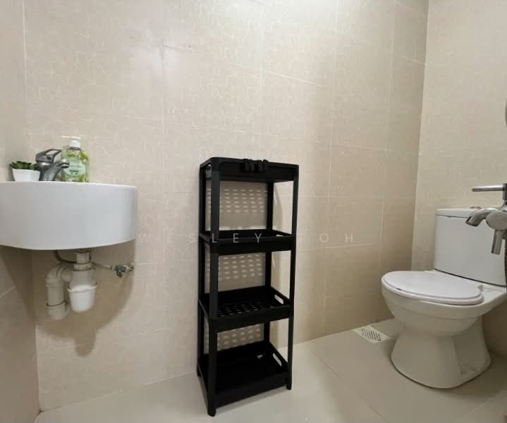 The Blossomvale, 900 Dunearn Road, Room Rental, 100 sqft, Condominium For Rent, by Wesley Toh, 500185173 - Bathroom - PropertyGuru.com.sg