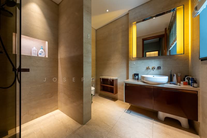 3 Orchard By-The-Park, 3 Orchard Boulevard, 4 Bedrooms, 3,800 sqft, Condominium For Sale, by Josephine Teo, 500185182 - Bathroom - PropertyGuru.com.sg