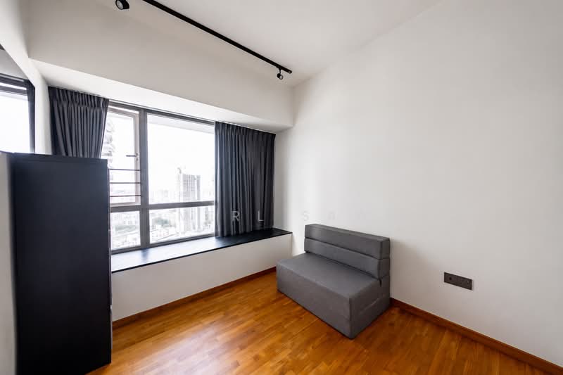 Trevista, 25 Lorong 3 Toa Payoh, 3 Bedrooms, 1,119 sqft, Condominium For Sale, by Merl Saw, 500185183 - Living Room - PropertyGuru.com.sg