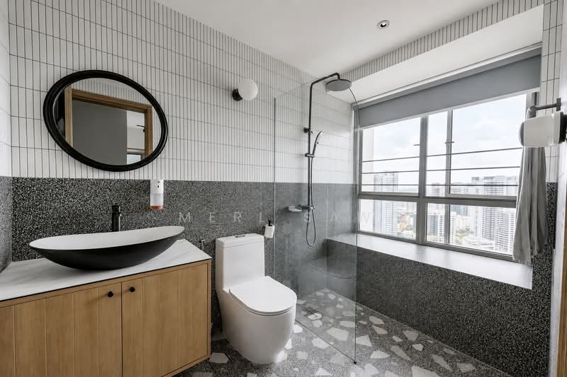 Trevista, 25 Lorong 3 Toa Payoh, 3 Bedrooms, 1,119 sqft, Condominium For Sale, by Merl Saw, 500185183 - Bathroom - PropertyGuru.com.sg