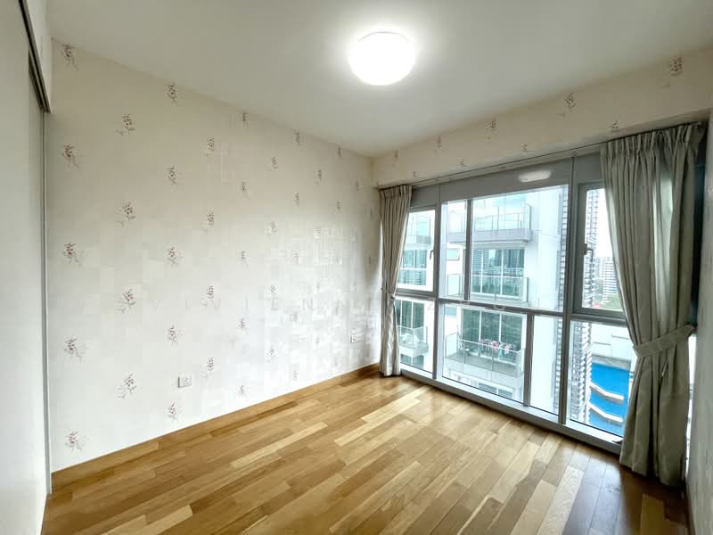 Eight Riversuites, 2 Whampoa East, 2 Bedrooms, 840 sqft, Condominium For Sale, by Vivienne Zhou, 500185193 - Master Bedroom - PropertyGuru.com.sg