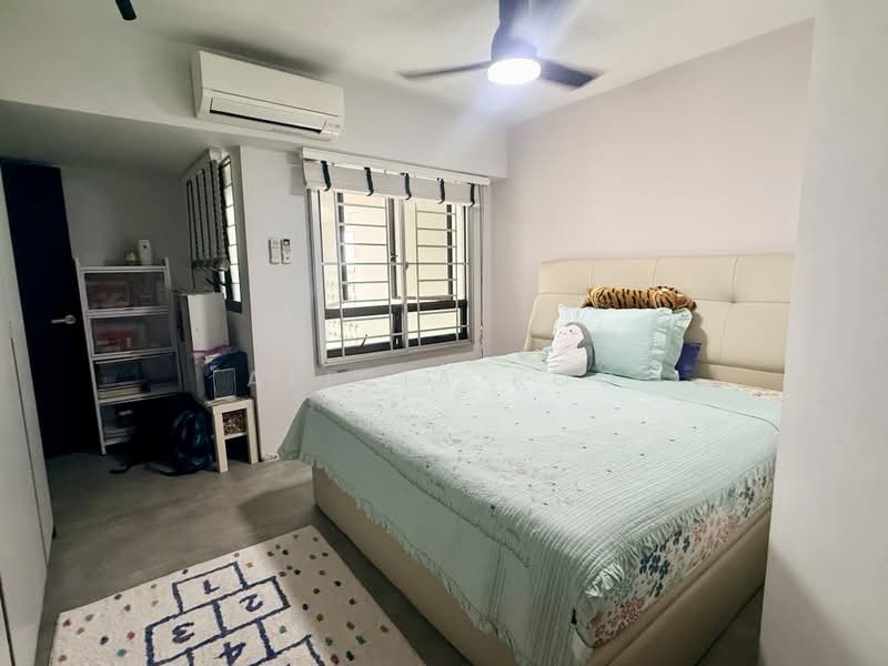 631 Choa Chu Kang North 6, 631 Choa Chu Kang North 6, 5 Bedrooms, 1,528 sqft, HDB Flat For Sale, by Alicia Koo, 500185194 - Bedroom 2 - PropertyGuru.com.sg