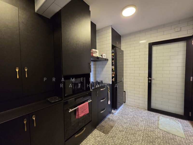 38B Bendemeer Road, 38B Bendemeer Road, 2 Bedrooms, 743 sqft, HDB Flat For Sale, by Prameela D/O Rathanan, 500185197 - Kitchen - PropertyGuru.com.sg