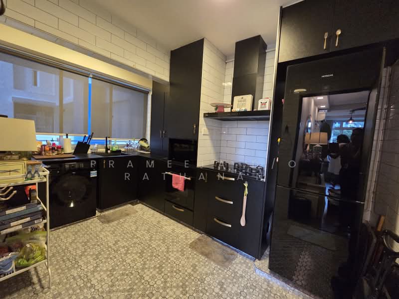 38B Bendemeer Road, 38B Bendemeer Road, 2 Bedrooms, 743 sqft, HDB Flat For Sale, by Prameela D/O Rathanan, 500185197 - Kitchen - PropertyGuru.com.sg