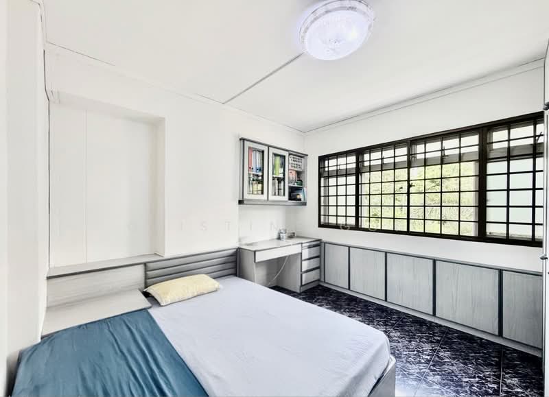 744 Jurong West Street 73, 744 Jurong West Street 73, 4 Bedrooms, 1,367 sqft, HDB Flat For Sale, by Qristine Goh, 500185200 - Bedroom - PropertyGuru.com.sg