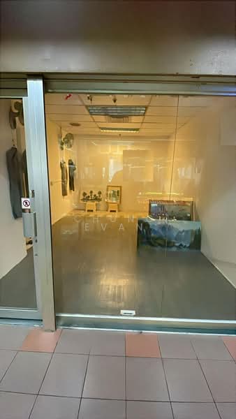 Golden Mile Tower, 6001 Beach Road, 194 sqft, Other Retail For Sale, by Chung Evan, 500185201 - Interior - CommercialGuru.com.sg