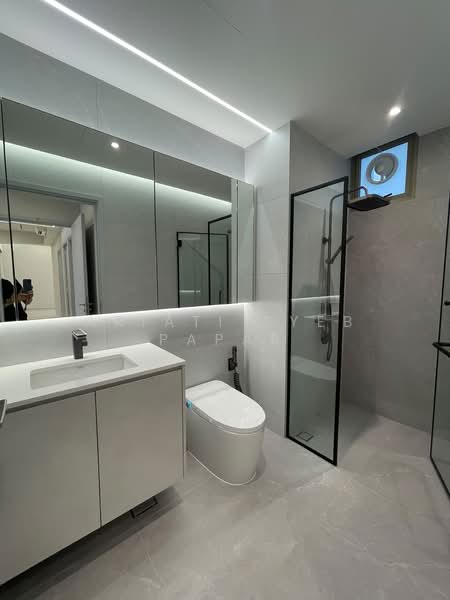 Sea Horizon, 1 Pasir Ris Rise, 4 Bedrooms, 1,356 sqft, Executive Condominium For Sale, by Ariati Tyeb Papar, 500185208 - Bathroom - PropertyGuru.com.sg